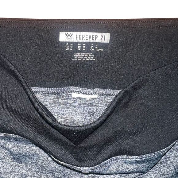 Women’s forever 21 leggings size, medium, black, and gray - Picture 3 of 4